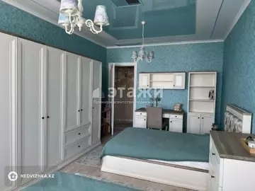 4-комнатная квартира, этаж 11 из 13, 166 м²
