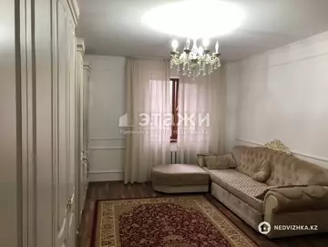 2-комнатная квартира, этаж 8 из 14, 60 м², на длительный срок