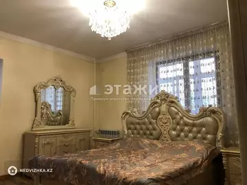 2-комнатная квартира, этаж 8 из 14, 60 м², на длительный срок