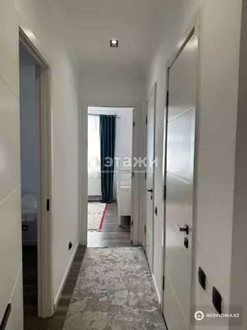 2-комнатная квартира, этаж 7 из 17, 53 м²