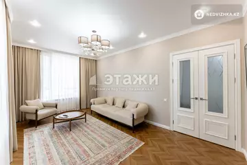 2-комнатная квартира, этаж 2 из 17, 66 м²