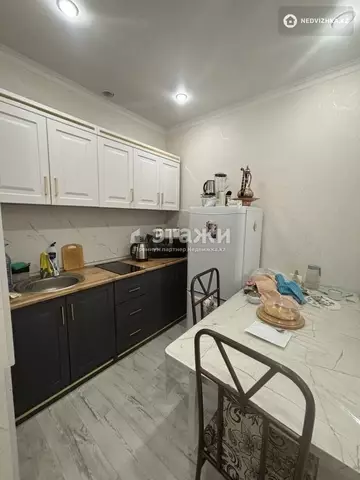2-комнатная квартира, этаж 8 из 9, 34 м²