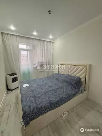 2-комнатная квартира, этаж 8 из 9, 34 м²