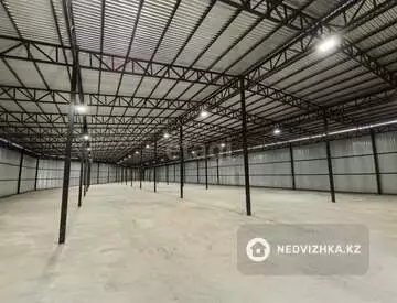Складское помещение, 1 500 м²
