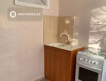 1-комнатная квартира, этаж 4 из 4, 33 м²
