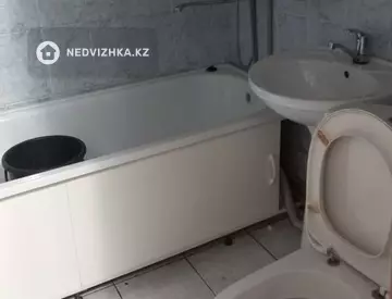 3-комнатная квартира, этаж 1 из 5, 56 м²