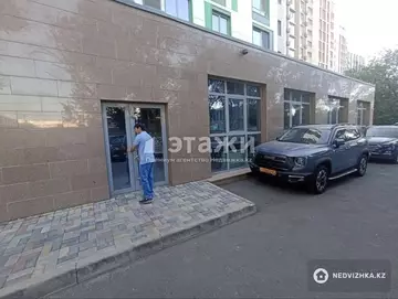 Офисное помещение, этаж 1 из 13, 894 м²