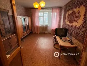 3-комнатная квартира, этаж 3 из 5, 61 м²