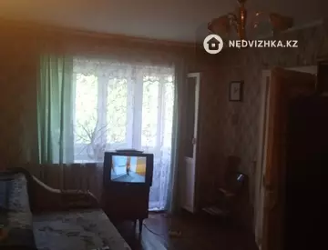 2-комнатная квартира, этаж 3 из 4, 43 м²