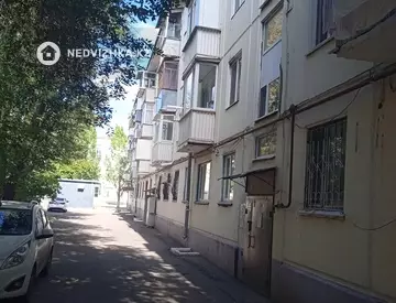 2-комнатная квартира, этаж 3 из 4, 43 м²