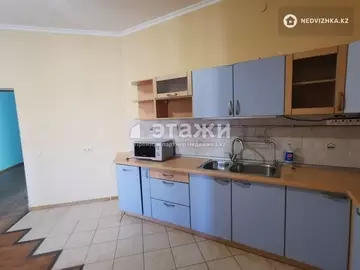4-комнатная квартира, этаж 2 из 4, 224 м²