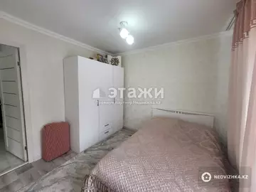 2-комнатная квартира, этаж 3 из 5, 37 м²