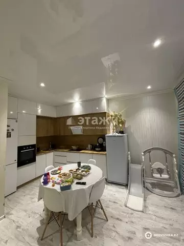2-комнатная квартира, этаж 7 из 9, 59 м²