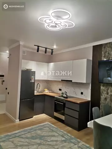 2-комнатная квартира, этаж 9 из 9, 47 м²