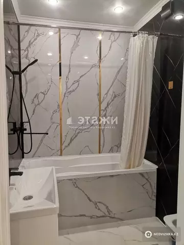 2-комнатная квартира, этаж 9 из 9, 47 м²