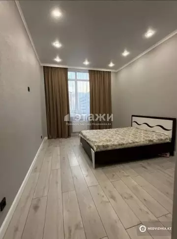 3-комнатная квартира, этаж 2 из 15, 92 м²