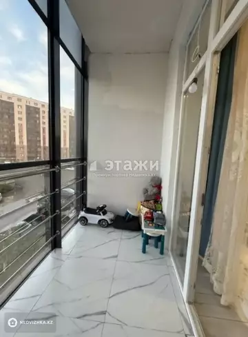 3-комнатная квартира, этаж 2 из 15, 92 м²