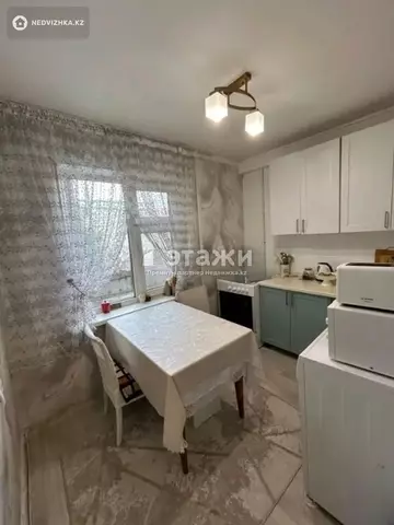 3-комнатная квартира, этаж 2 из 5, 61 м²