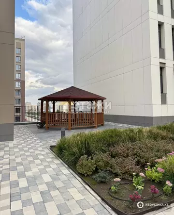 2-комнатная квартира, этаж 3 из 7, 80 м²