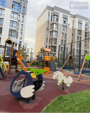 2-комнатная квартира, этаж 3 из 7, 80 м²