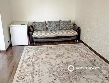 1-комнатная квартира, этаж 8 из 9, 44 м²
