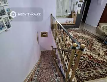 7-комнатная часть дома, 10 соток, 171 м²