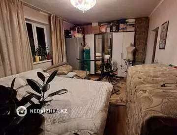 170.8 м², 7-комнатная часть дома, 10 соток, 171 м², изображение - 4
