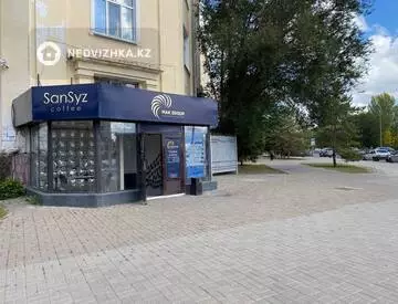 Помещение, этаж 1 из 1, 200 м²