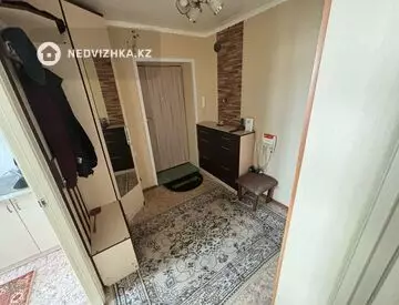 3-комнатная квартира, этаж 4 из 5, 74 м²