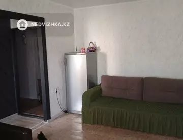 2-комнатная квартира, этаж 3 из 3, 46 м²