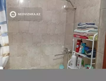 2-комнатная квартира, этаж 3 из 3, 46 м²