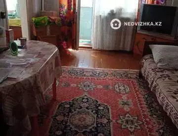 3-комнатная квартира, этаж 2 из 5, 48 м²