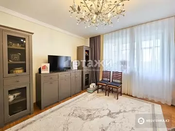 3-комнатная квартира, этаж 3 из 12, 67 м²