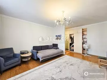 3-комнатная квартира, этаж 3 из 12, 67 м²