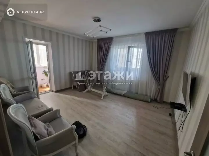 70 м², 3-комнатная квартира, этаж 9 из 12, 70 м², на длительный срок, изображение - 1