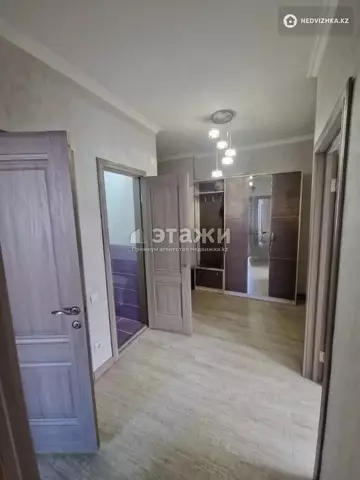3-комнатная квартира, этаж 9 из 12, 70 м², на длительный срок