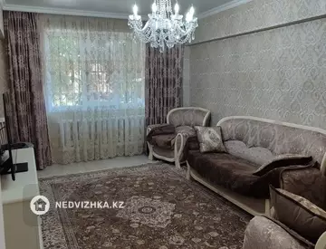 3-комнатная квартира, этаж 1 из 5, 70 м²