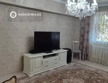 3-комнатная квартира, этаж 1 из 5, 70 м²
