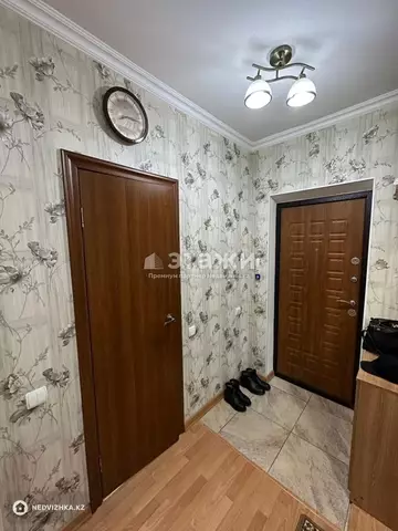 1-комнатная квартира, этаж 3 из 5, 33 м²
