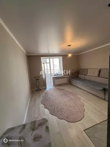 1-комнатная квартира, этаж 11 из 12, 33 м²