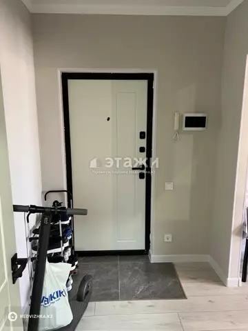 1-комнатная квартира, этаж 11 из 12, 33 м²