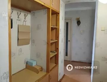 2-комнатная квартира, этаж 10 из 10, 52 м²
