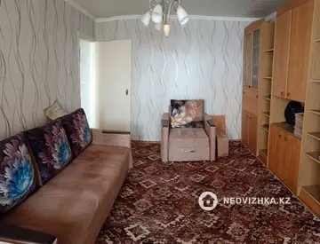 2-комнатная квартира, этаж 10 из 10, 52 м²