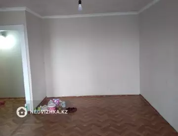 2-комнатная квартира, этаж 4 из 5, 45 м²