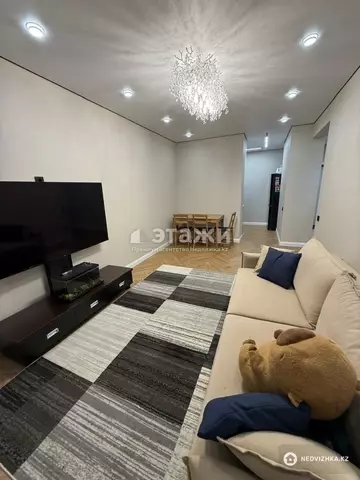 3-комнатная квартира, этаж 12 из 12, 65 м², на длительный срок