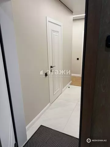 3-комнатная квартира, этаж 12 из 12, 65 м², на длительный срок