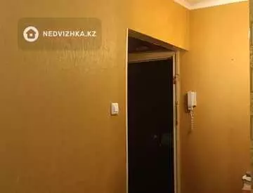 1-комнатная квартира, этаж 3 из 5, 35 м²