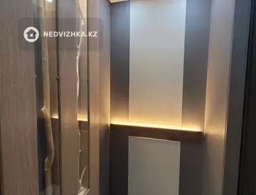 2-комнатная квартира, этаж 3 из 15, 74 м², на длительный срок