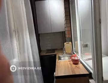 37 м², 1-комнатная квартира, этаж 1 из 9, 37 м², посуточно, изображение - 5