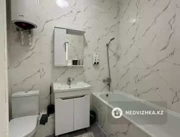 43 м², 1-комнатная квартира, этаж 2 из 10, 43 м², посуточно, изображение - 5